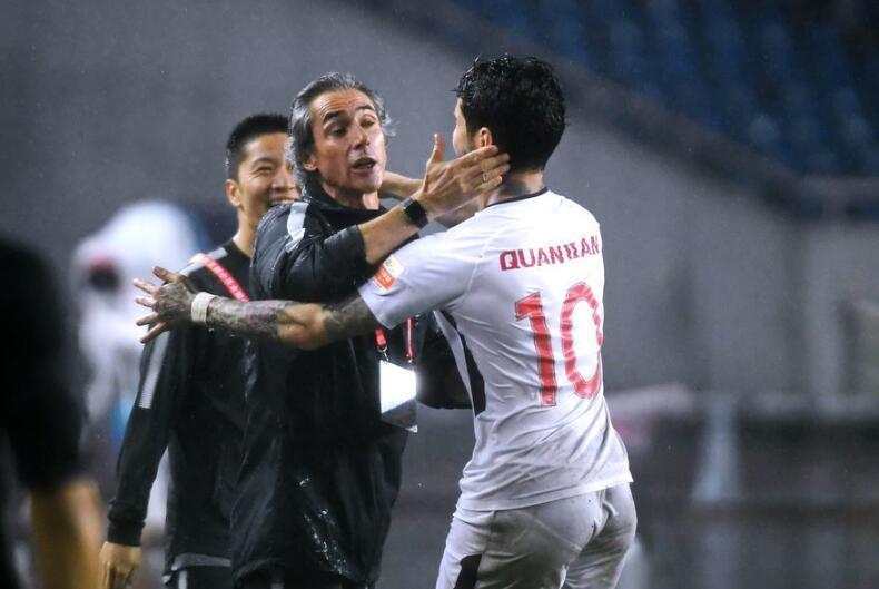 恒大对泰达，双方实力均衡展开角逐