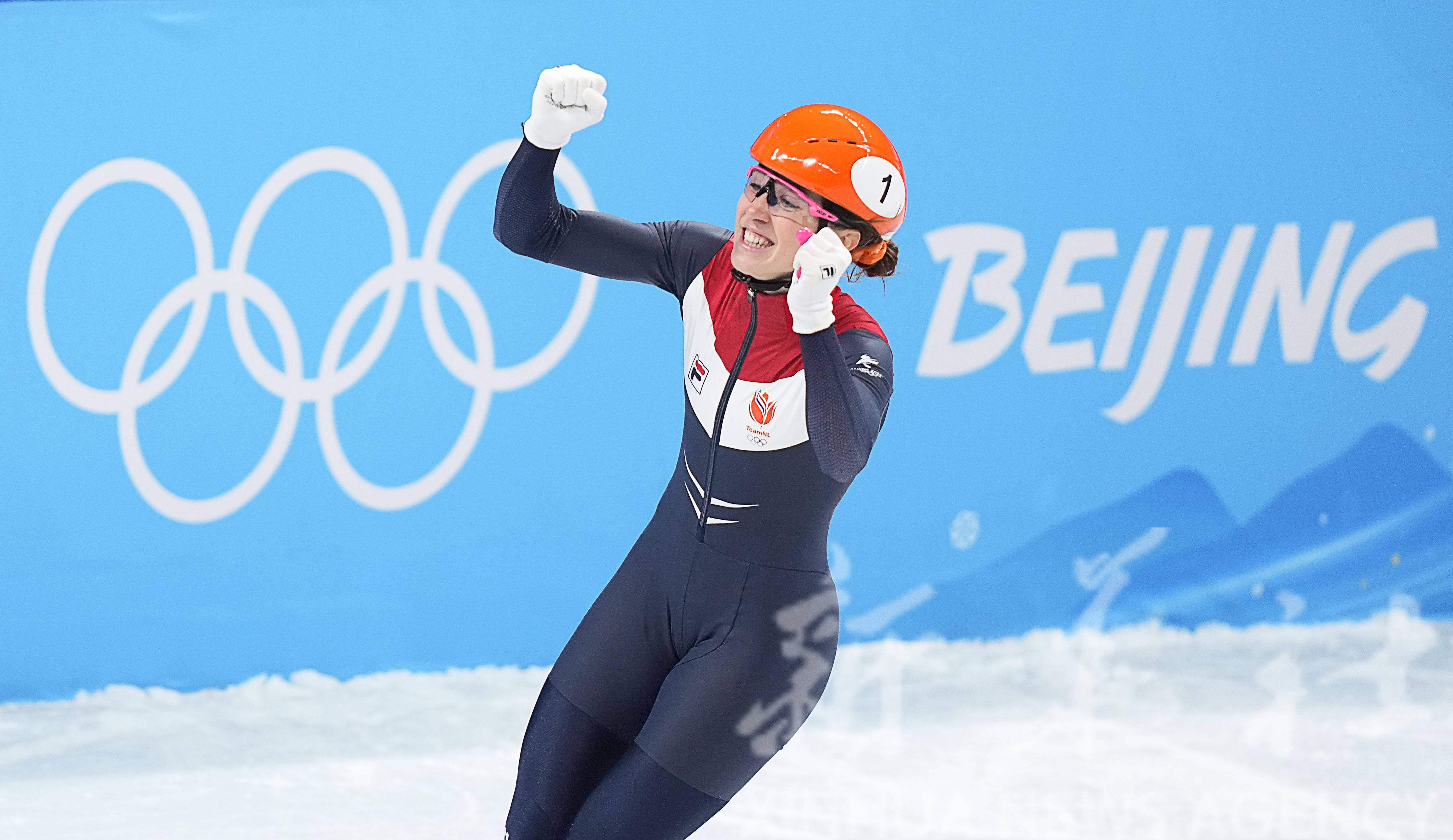 荷兰选手在射击比赛中一举夺冠