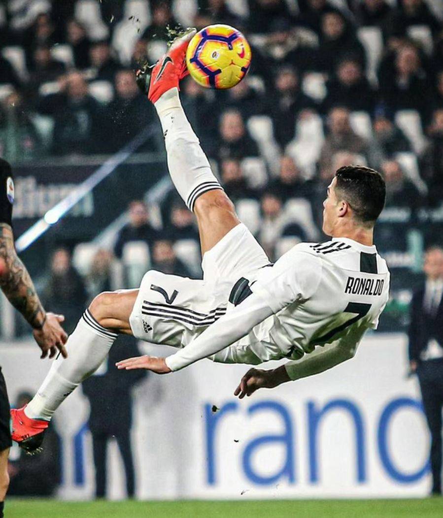 丹麦对阵比利时，丹麦实力抗衡