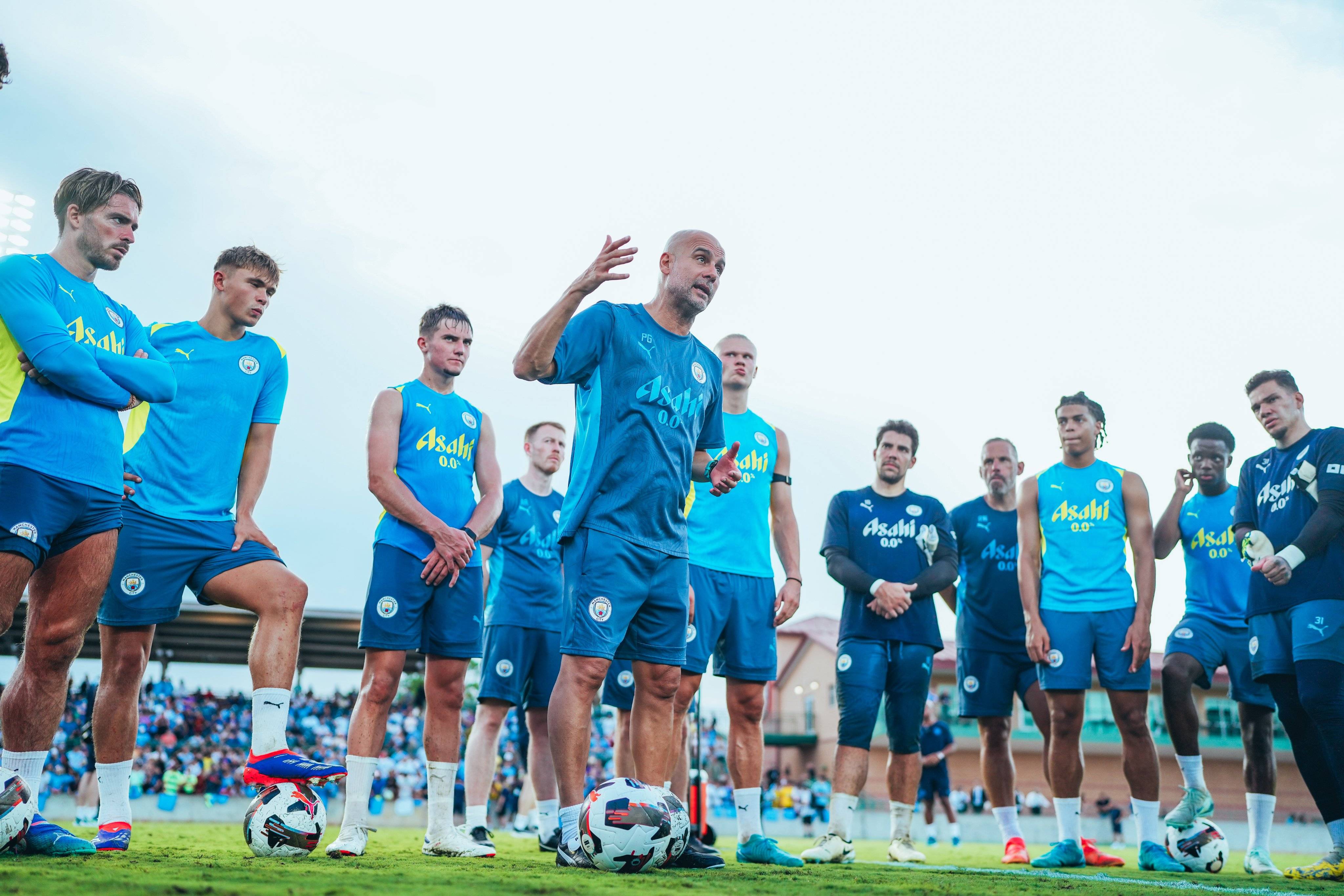 曼城客场大胜，卫冕冠军气势如虹