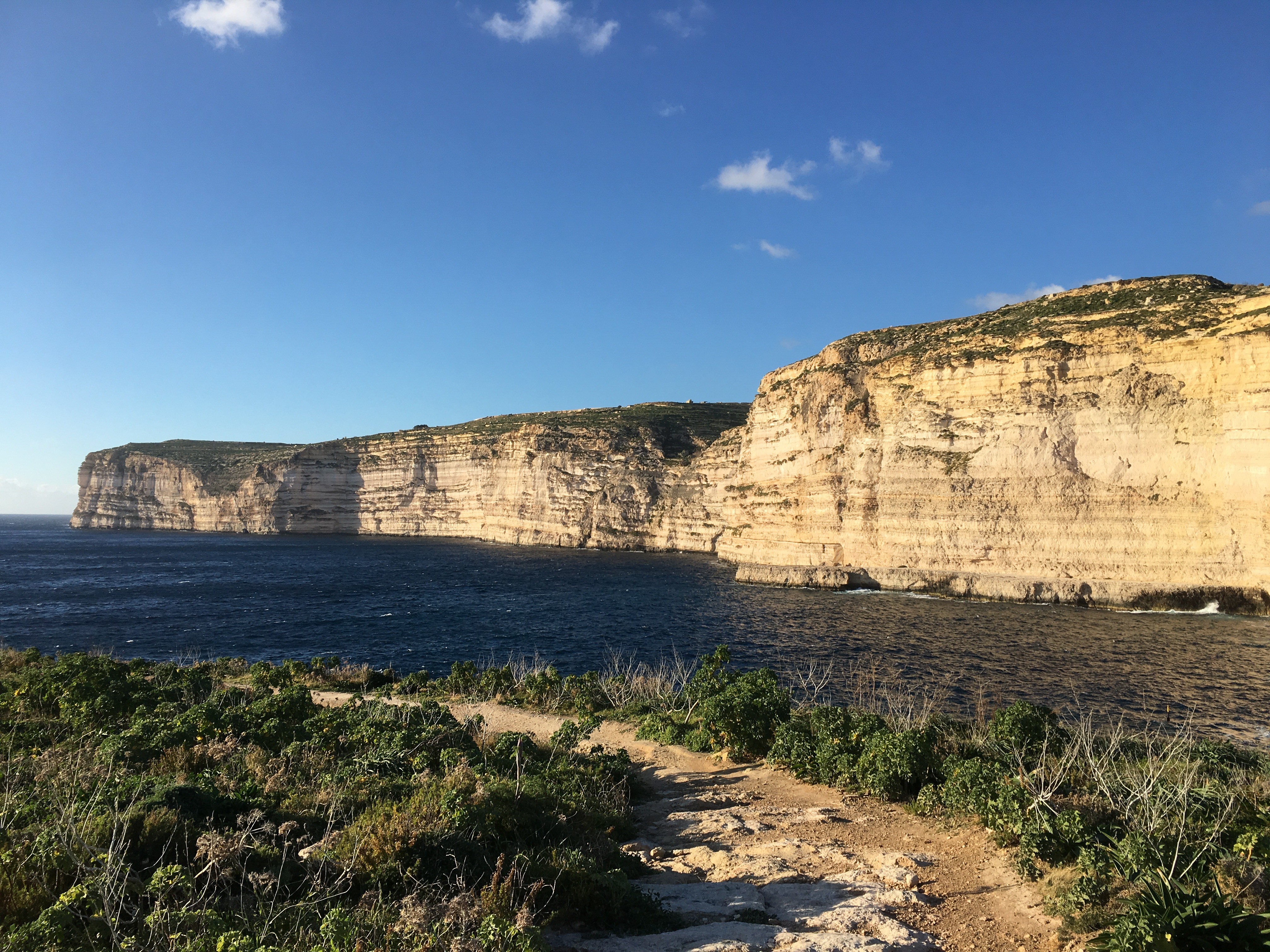 意大利客场大胜马耳他，扎涅利奥梅开二度