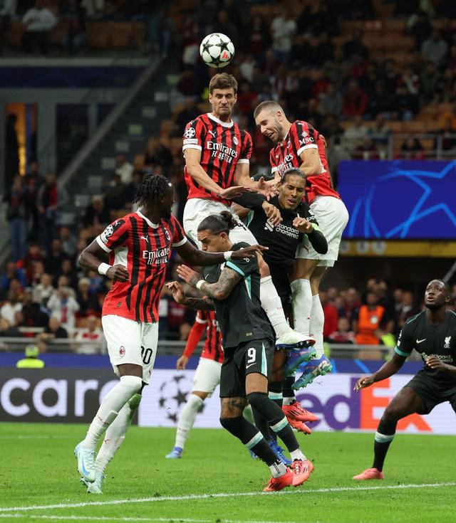 AC米兰面对困境，球迷期待奇迹发生