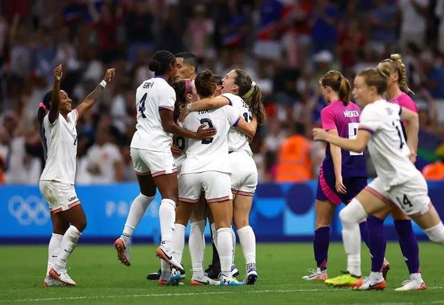 美国女足队员受伤，影响战术部署